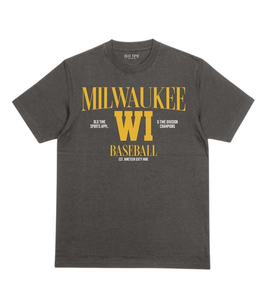Milwaukee, WI T-Shirt - Old Time Sports